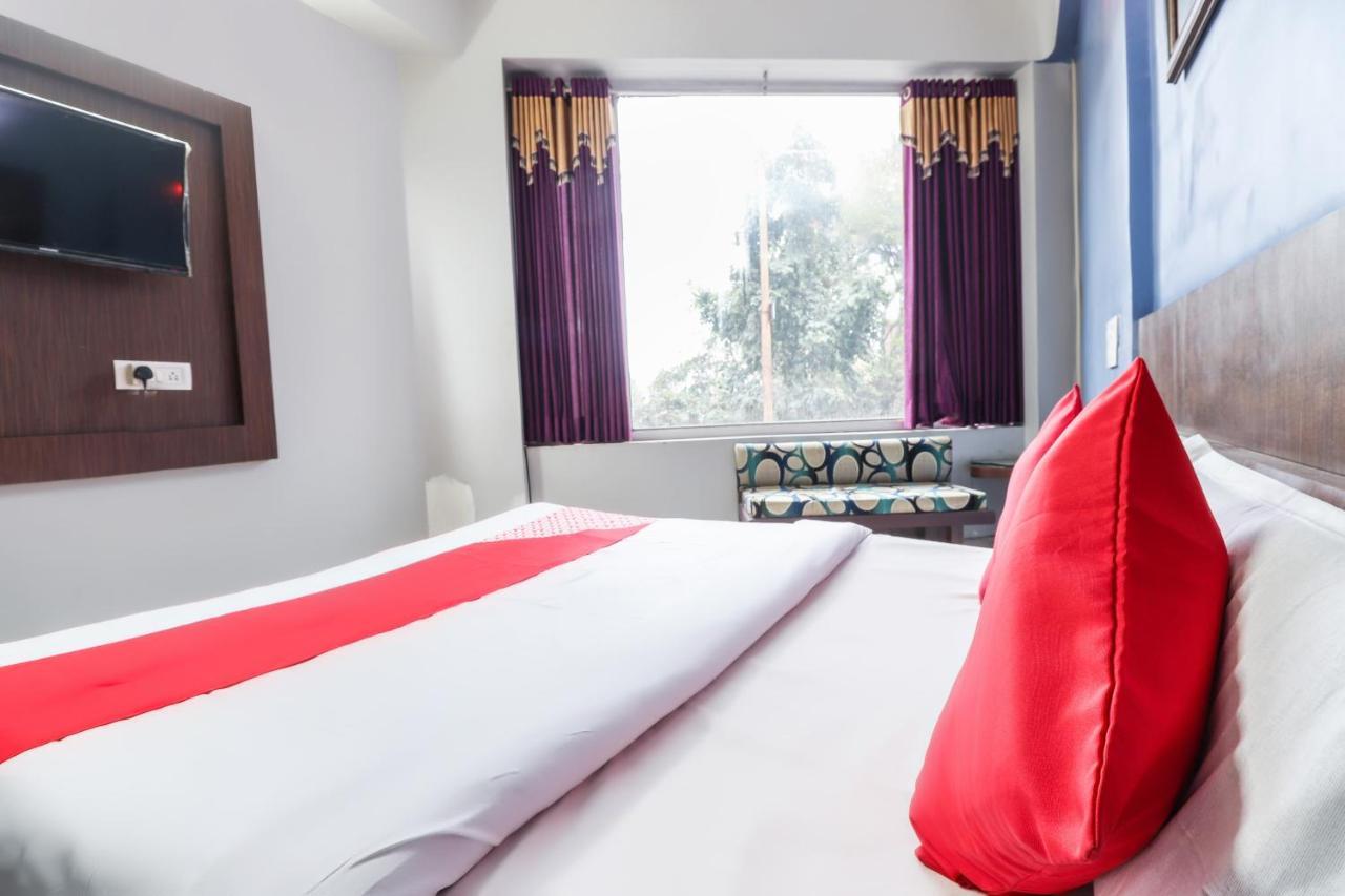Oyo 69402 Yogeshwar Dhaam Hotel Vrindavan Luaran gambar