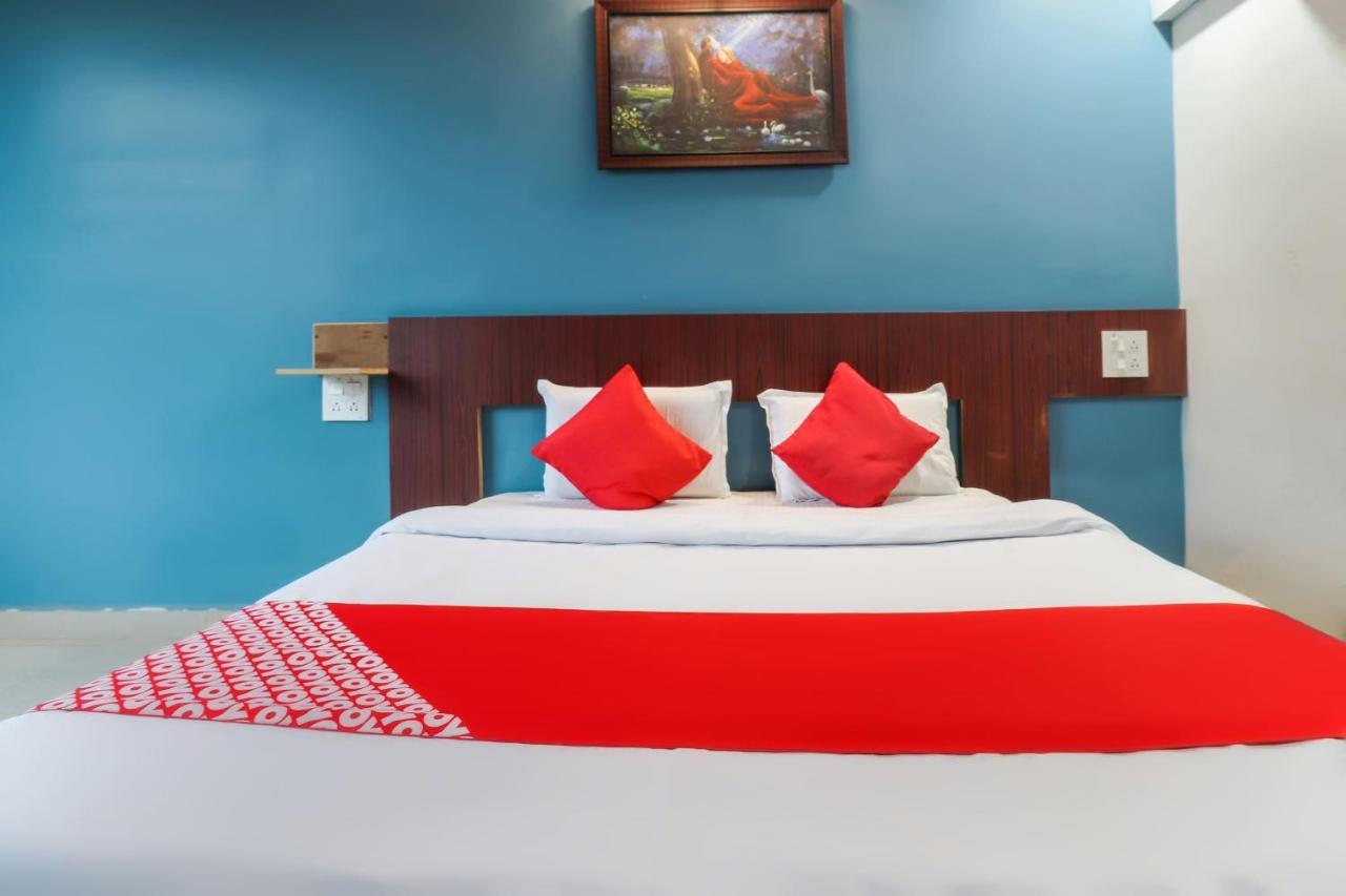 Oyo 69402 Yogeshwar Dhaam Hotel Vrindavan Luaran gambar