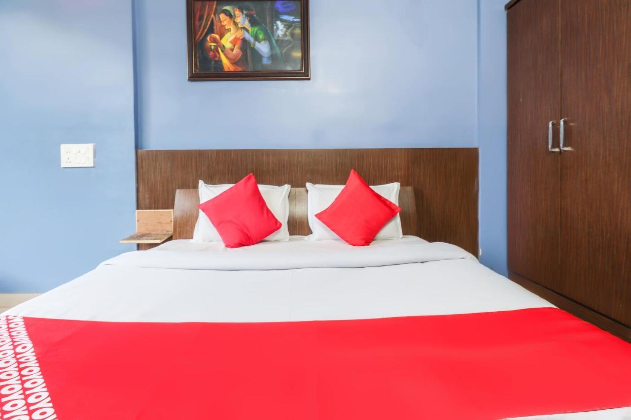 Oyo 69402 Yogeshwar Dhaam Hotel Vrindavan Luaran gambar